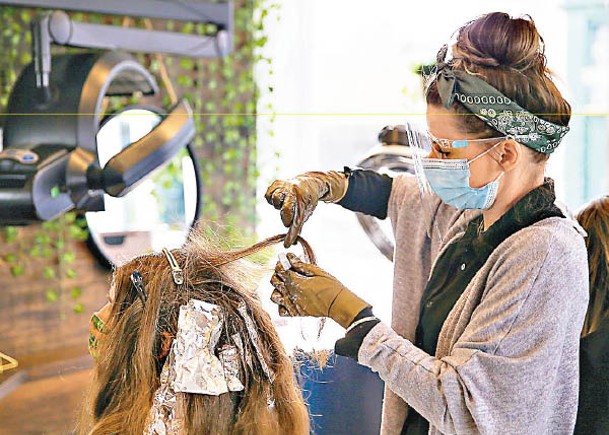 600間髮型屋  回收頭髮吸油脂