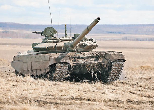駐塔吉克斯坦的俄軍將配備T72B3M主戰坦克。