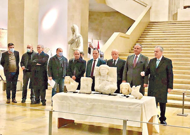 5文物雕塑歸還敍利亞
