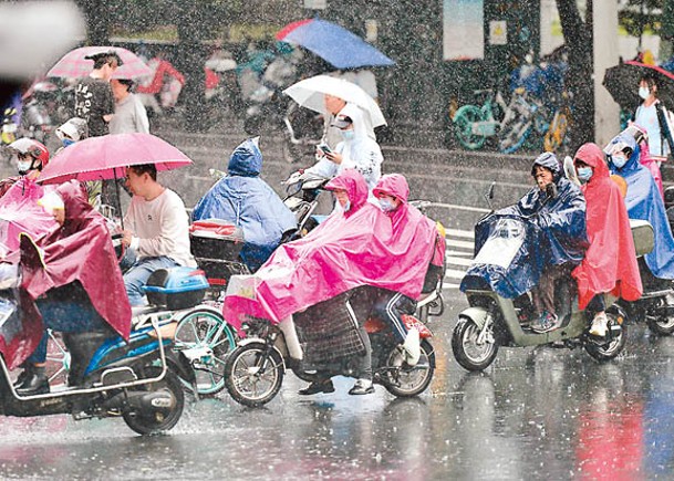 福建：福州多日持續下暴雨。