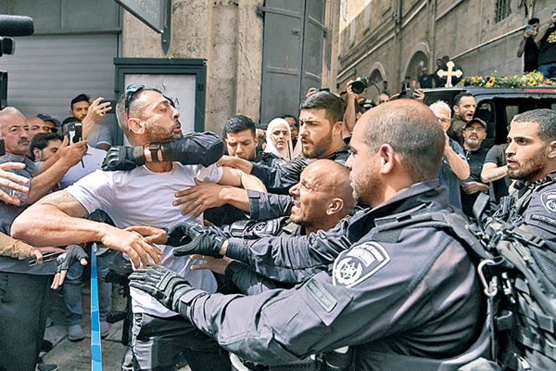 以色列警員與巴人衝突。（Getty Images圖片）
