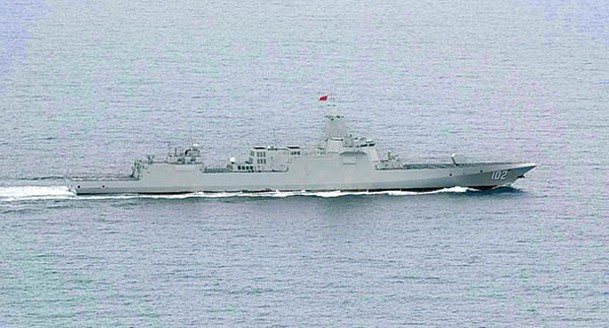 中國軍艦繞日航行近一周。