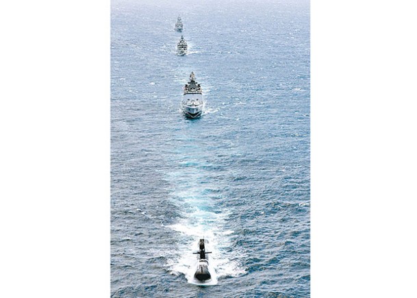 澳洲現時配備常規動力潛艇（前）。<br>（Getty Images圖片）