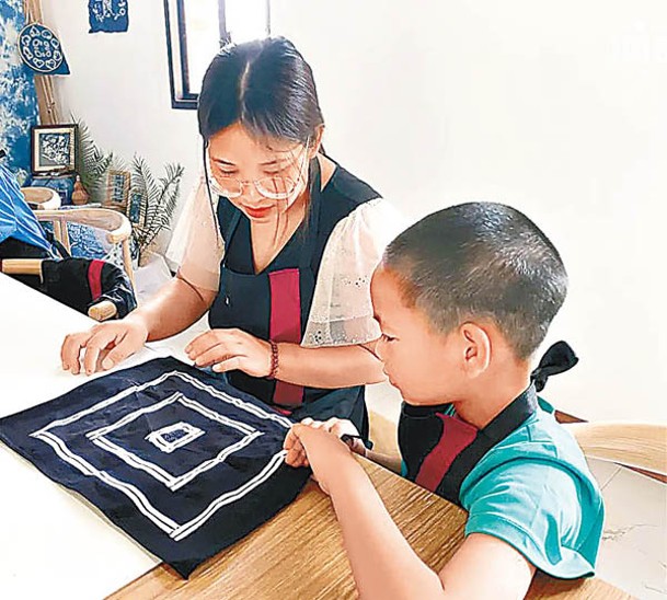 民眾能參與瑤族文化體驗課程。