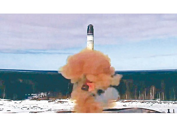 俄羅斯試射RS28薩爾馬特洲際彈道導彈。