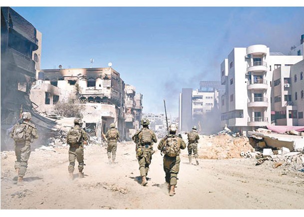以色列士兵繼續在加薩地帶清除哈馬斯武裝分子。