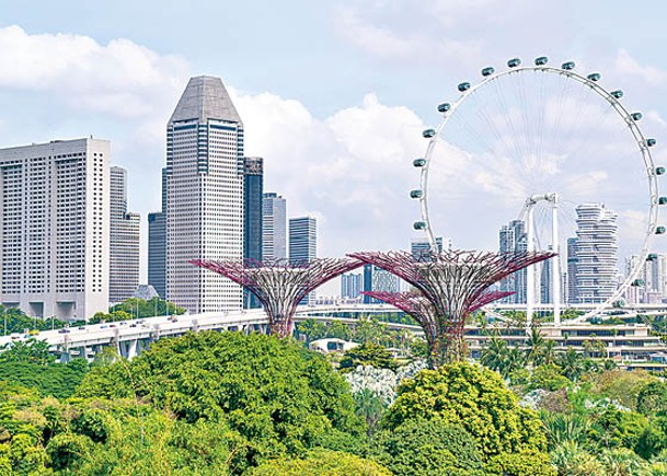 新加坡去年貨櫃吞吐量達3,750萬個標準箱。