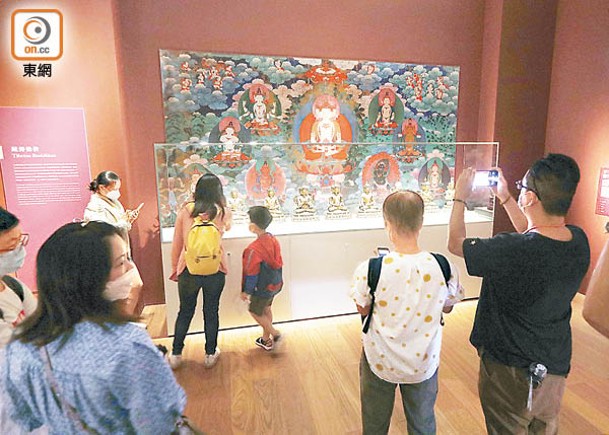 香港故宮文化博物館首日開放，吸引眾多市民到場參觀。