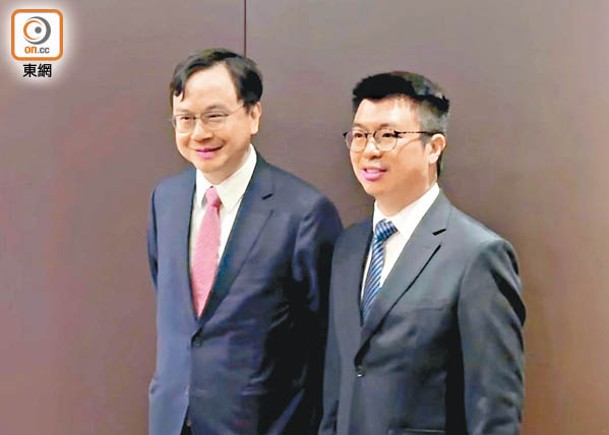 盧煜明（左）及岑浩璋（右）覺得香港最缺乏商業與科技兼優嘅人才。（曾卓琳攝）