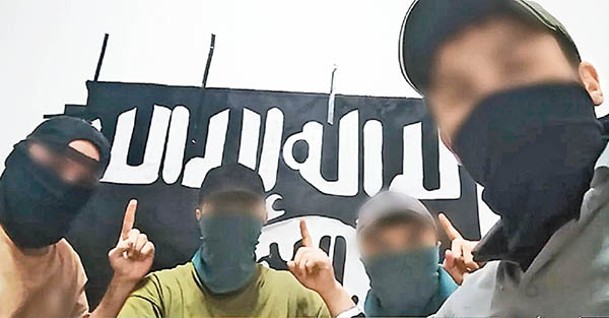 IS公布施襲恐怖分子的蒙面照片。