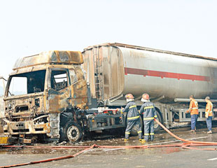 穗油車漏油釀大爆炸20死