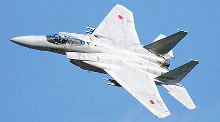 解放軍將領尹卓爆，中國公務機曾於釣島附近遭日本F15戰機挑釁。（資料圖片）