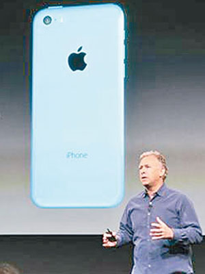 iPhone 5C機殼採用硬質塗層的聚碳酸酯所製。