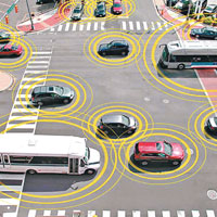 新技術讓路上汽車互傳訊號溝通，避免車禍。（互聯網圖片）