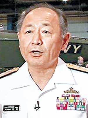河野克俊出席青島西太平洋海軍論壇。（互聯網圖片）