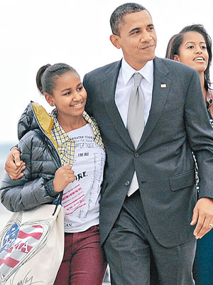 有趣爸爸<br>奧巴馬與兩女兒。