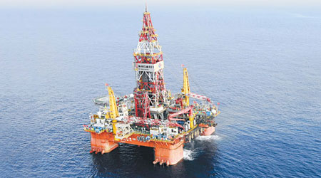 南海西沙海域的981鑽油台曾令中越關係緊張。（資料圖片）