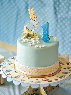 彼得兔作主題的生日蛋糕，或許會在小王子的生日派對上登場。（互聯網圖片）
