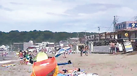 發生自衞隊隊員風化案的鐮倉巿海灘。（互聯網圖片）
