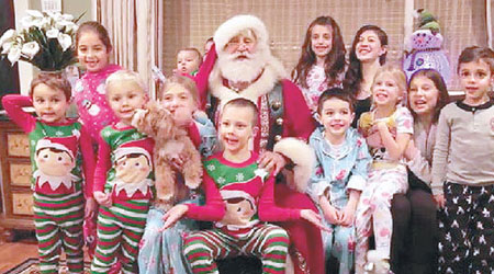 「聖誕老人」改名，讓孩子相信他是真的聖誕老人。（互聯網圖片）