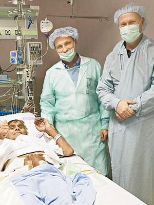 醫生為佩什塔一次過移植五個器官。（互聯網圖片）