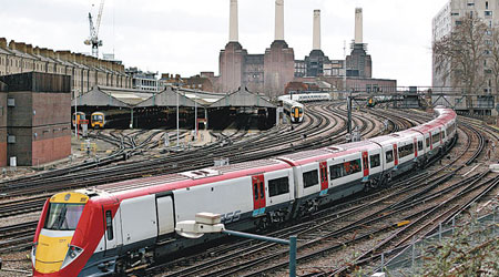 斯圖普指英國鐵路系統或成恐襲目標。（互聯網圖片）
