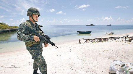 中業島上有菲國士兵駐守。（中新社圖片）