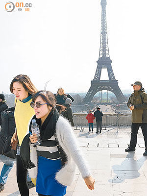 近年眾多中國遊客赴法國旅遊。（資料圖片）