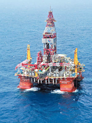 圖為南海的鑽油台。（資料圖片）