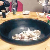 陳男在餐廳內所吃的「大馬哈魚」。