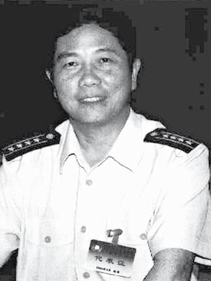 李明泉