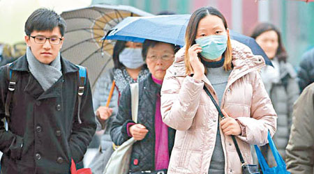 醫生指天氣寒冷時除要為身體保暖外，亦要留意眼睛的異常變化。（資料圖片）