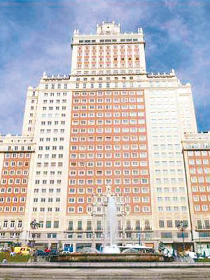 傳王健林有意出售西班牙大廈（圖）。（資料圖片）