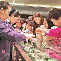 泰國的珠寶店亦成為中國旅客掃貨目標。（互聯網圖片）