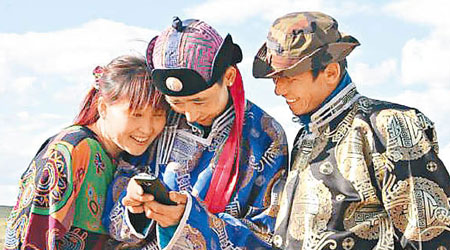 有指官方制訂蒙文編碼遇挫，其實是為阻蒙古人在網絡串連交流。（互聯網圖片）