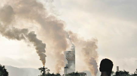 有研究指空氣污染是第四大最高死亡風險因素。（資料圖片）