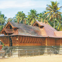 出事的寺廟位於印度南部帕拉沃奧爾。