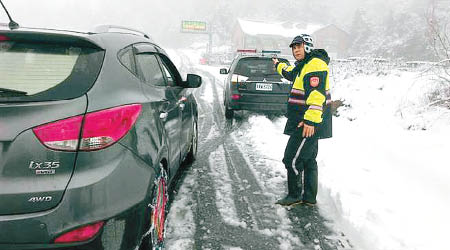 台灣合歡山冬季經常積雪。（資料圖片）