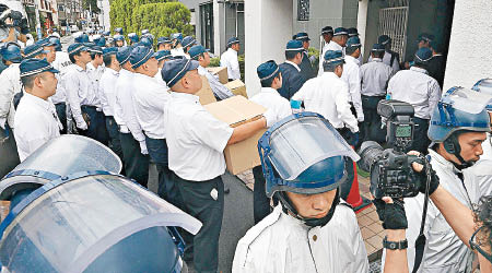 山口組不時發生衝突，日本警方頻頻出動。