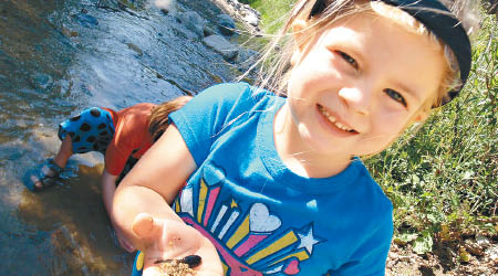 帕克漢姆呼籲家長帶領孩子試食蝌蚪。（資料圖片）