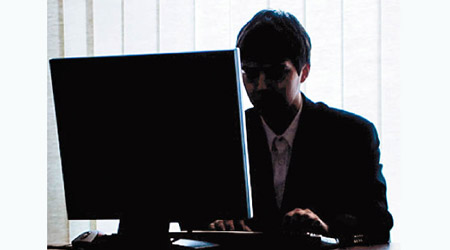 國防部僱用大批黑客，邀請他們入侵電腦系統。（資料圖片）
