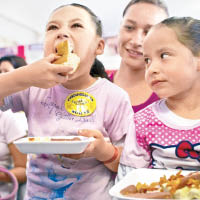 墨西哥不少兒童愛吃牛油果相關的食物。（資料圖片）