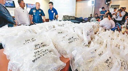 菲律賓總統迪泰特上台後，以強硬手段打擊販毒。（互聯網圖片）