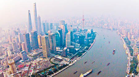 社科院報告指出，G20成員國中中國競爭力排第九。圖為上海市貌。（互聯網圖片）