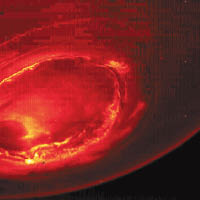 木星南極極光的影像前所未見。（NASA圖片）