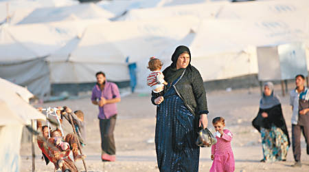 不少摩蘇爾民眾逃至敍利亞難民營。