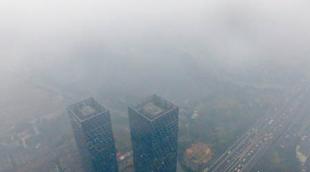 四川也被霧霾籠罩。（互聯網圖片）