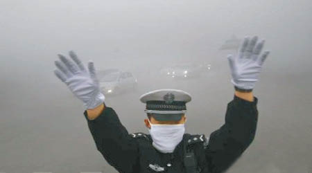 北京禁止國Ⅰ和國Ⅱ排放標準的汽油車上路。