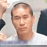 陳先樓涉嫌假扮僧侶從事非法營利活動，被日本警方拘捕。