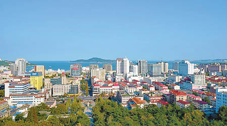 威海市有「小南韓」之稱。圖為該市市貌。（互聯網圖片）